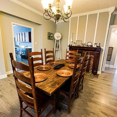 Unique Large 9Br House With 3 Bath Close To The Falls Καταρράκτες του Νιαγάρα Εξωτερικό φωτογραφία