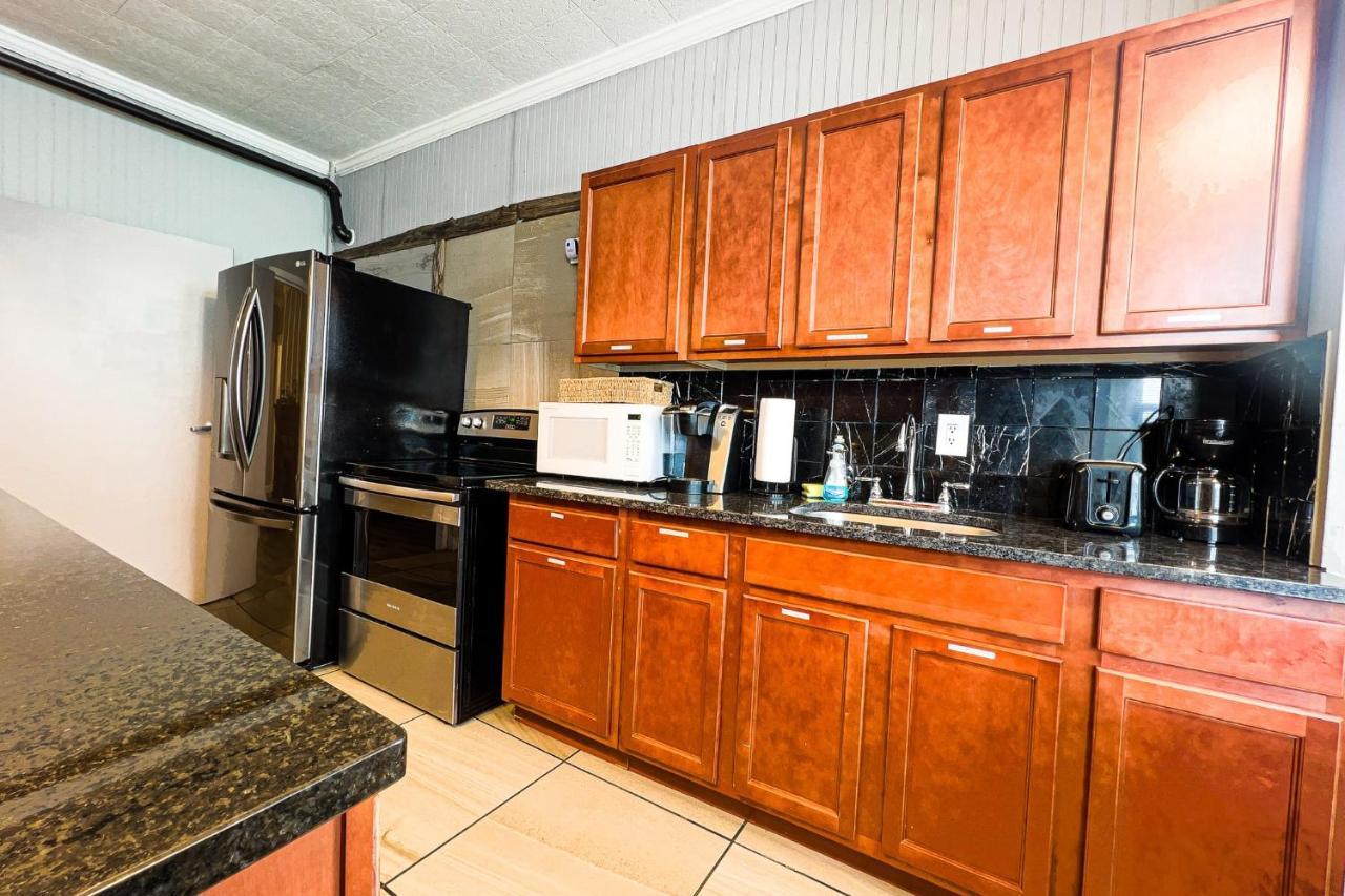 Unique Large 9Br House With 3 Bath Close To The Falls Καταρράκτες του Νιαγάρα Εξωτερικό φωτογραφία
